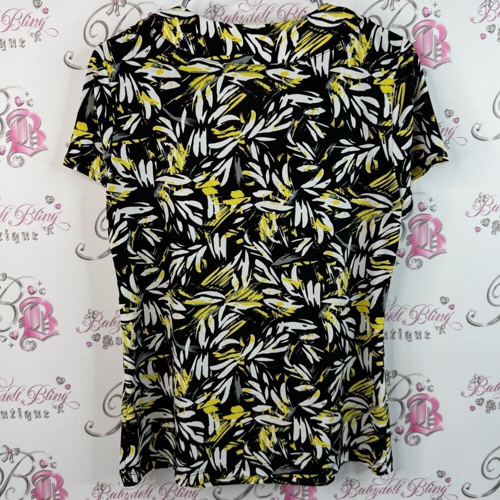 Laura Ashley T-shirt abstract Black and Yellow Floral V-Neck Top - Picture 2 of 11